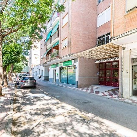 Modern Apartment Close To The City Center And Alhambra Granada Exterior photo